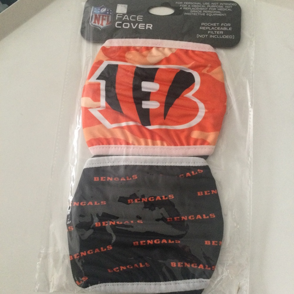 FOCO NFL CINCINNATI BENGALS CLUTCH 2 pack FACE MASKS 
UNISEX ADULT NWT